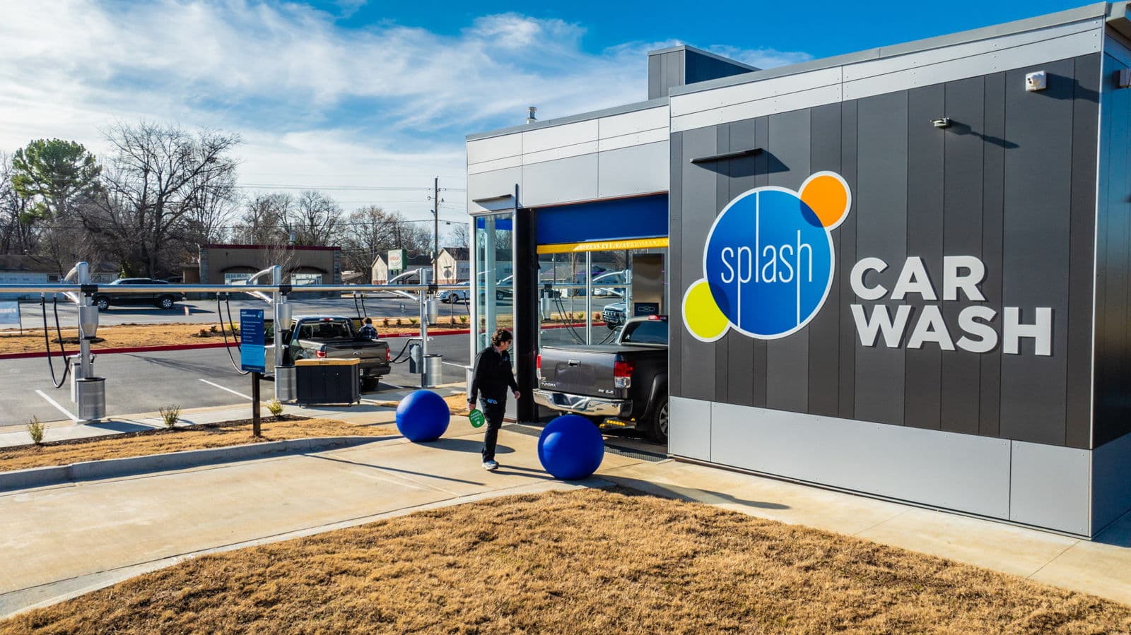 Splash Car Wash in Farmington, AR